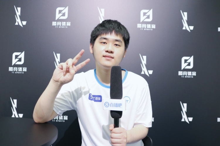 尼足球的发 尼足球的发