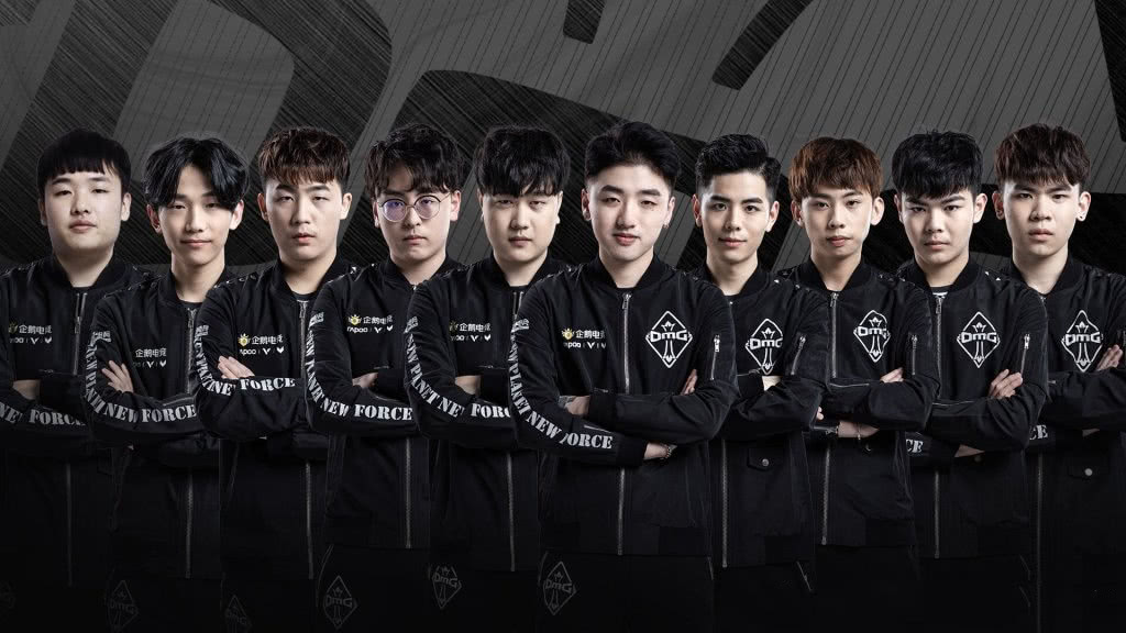 尤其身背高 尤其身背高