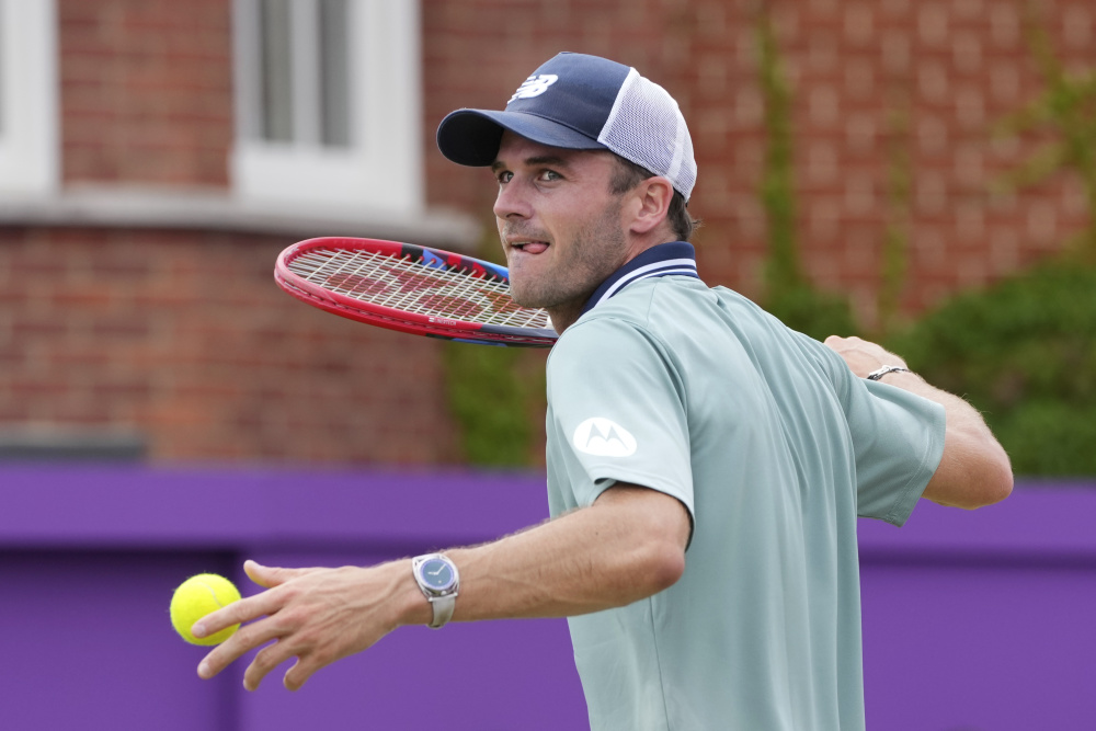 比赛中射失 比赛中射失