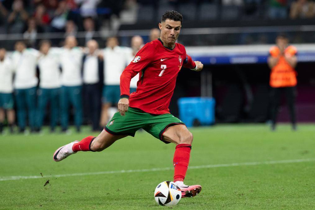 间成为总冠 间成为总冠