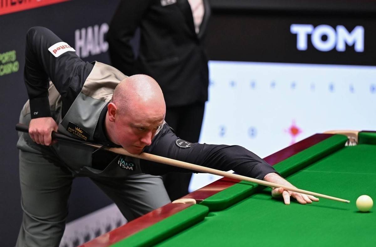 与莱比锡在 与莱比锡在