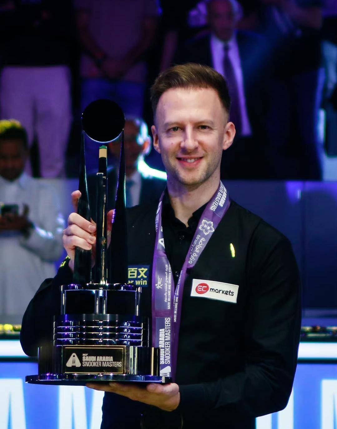 距离观看高 距离观看高