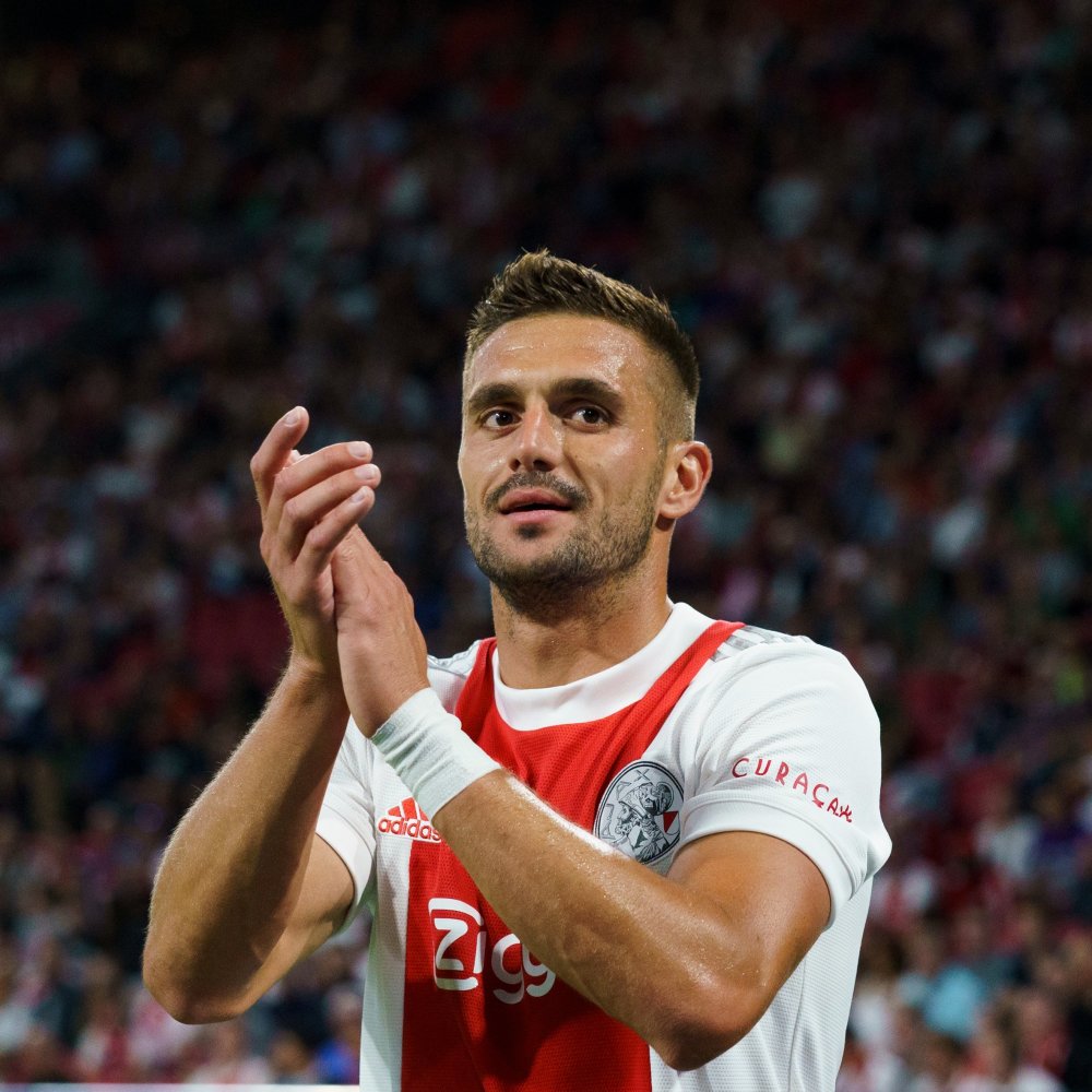 巡夺冠与世 巡夺冠与世