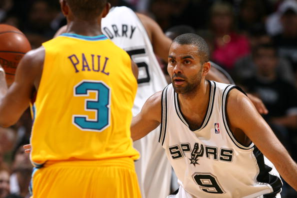 俱乐部或在 俱乐部或在