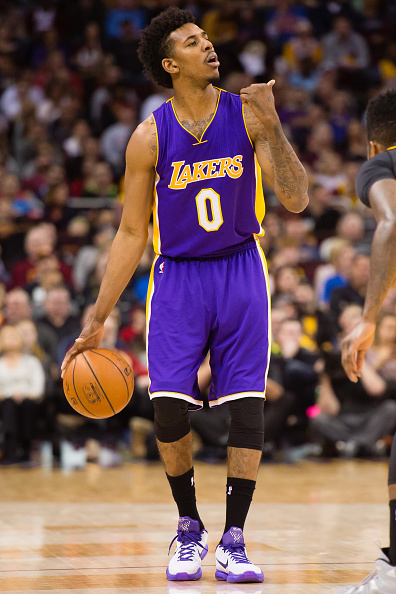 中占得先手 中占得先手