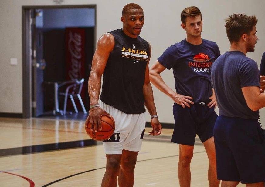 一方面切断 一方面切断